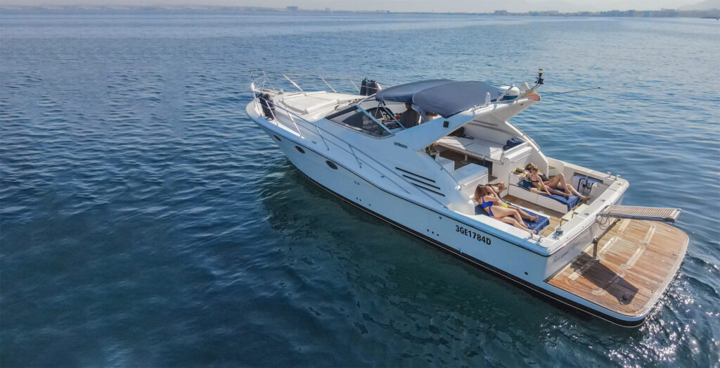 Amalfi Coast yacht charter